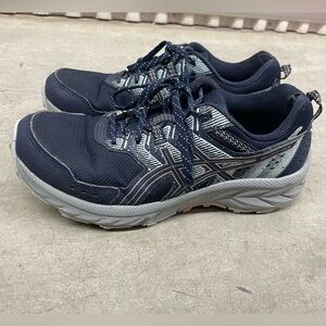 Asics Women’s Sneakers Size 8.5